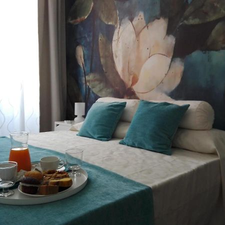 Domus Crescenzio - Guest House Ρώμη Εξωτερικό φωτογραφία
